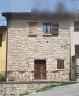 appartamento in vendita a Piobbico in zona Piano