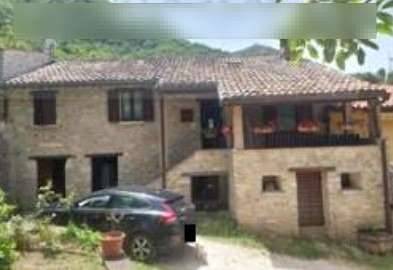appartamento in vendita a Piobbico in zona Piano