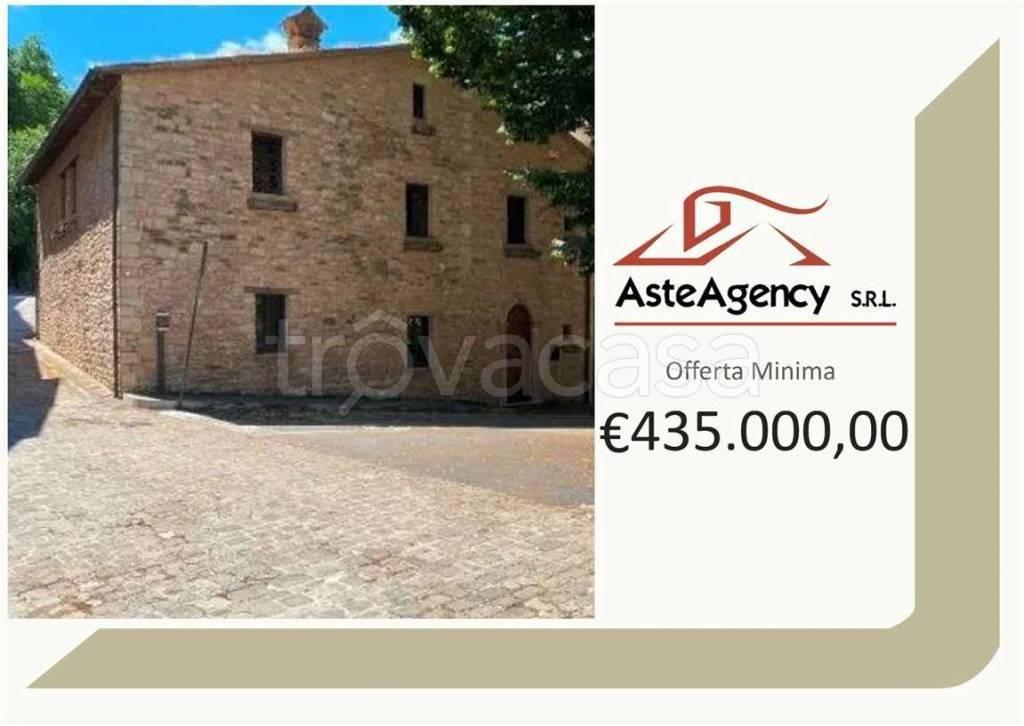 casa indipendente in vendita a Piobbico in zona Piano
