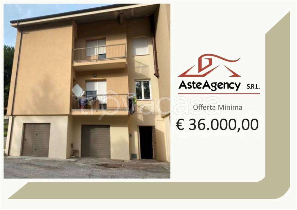 appartamento in vendita a Piobbico in zona Piano