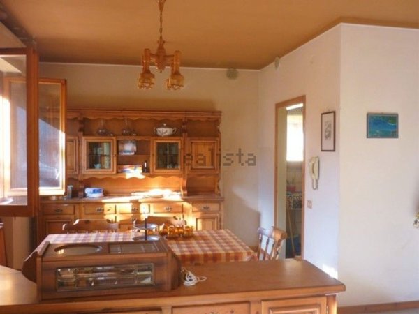 appartamento in vendita a Piobbico in zona Piano
