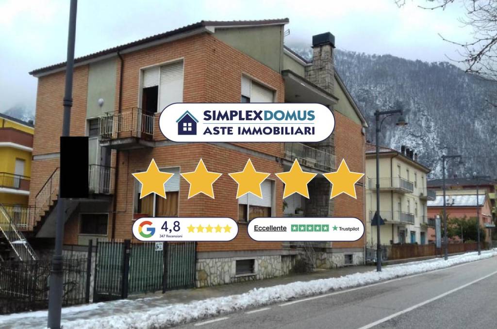 appartamento in vendita a Piobbico in zona Piano