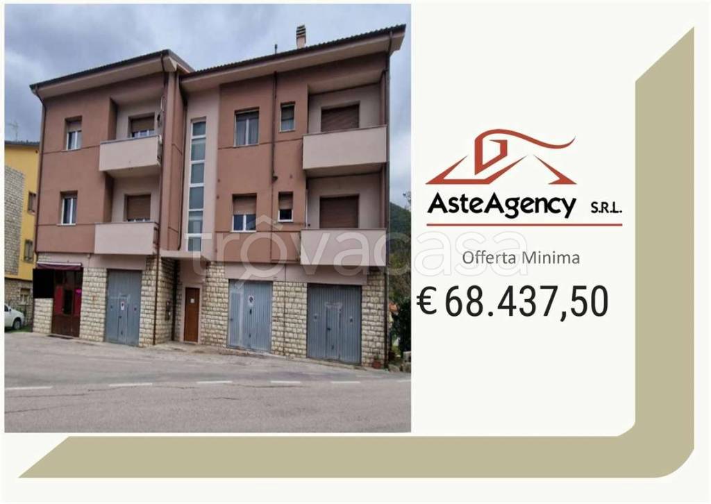appartamento in vendita a Piobbico in zona Piano