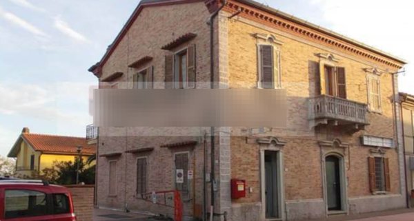 casa indipendente in vendita a San Costanzo in zona Cerasa