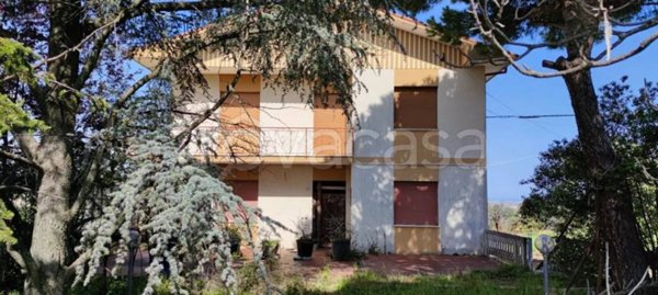 casa indipendente in vendita a San Costanzo