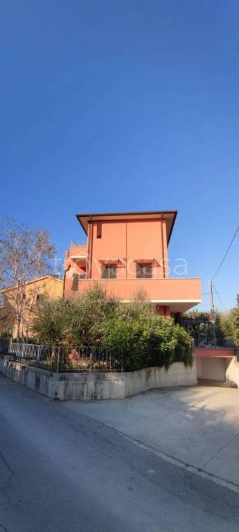 appartamento in vendita a San Costanzo