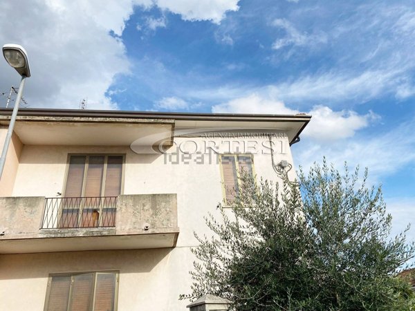 appartamento in vendita a San Costanzo in zona Cerasa
