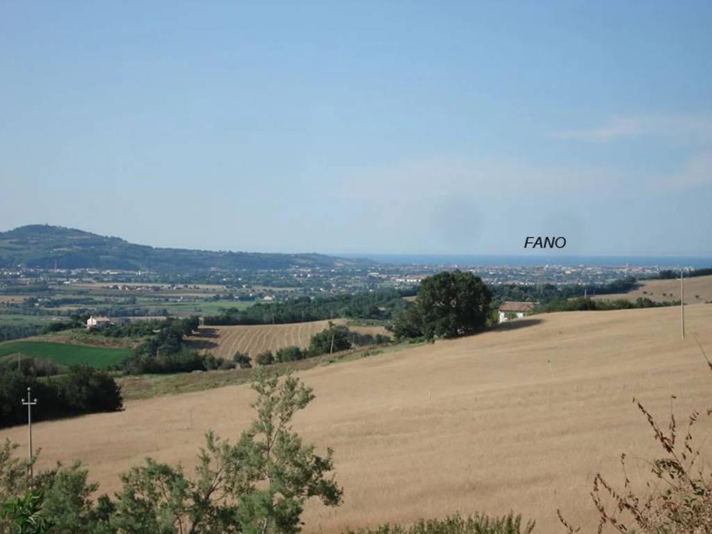 appartamento in vendita a San Costanzo in zona Cerasa