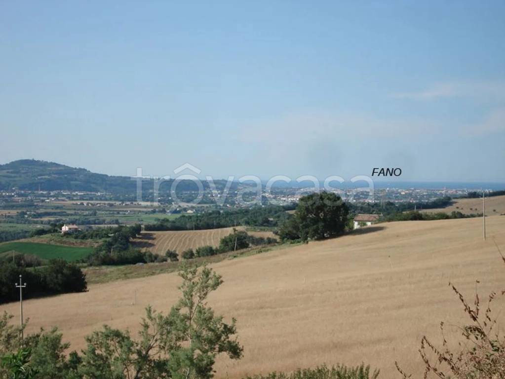 casa indipendente in vendita a San Costanzo in zona Cerasa