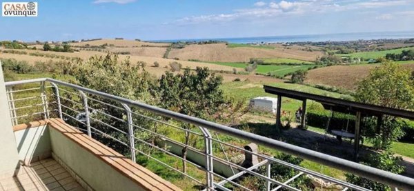 appartamento in vendita a San Costanzo