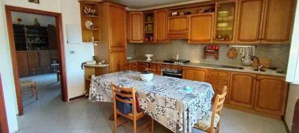 casa indipendente in vendita a San Costanzo