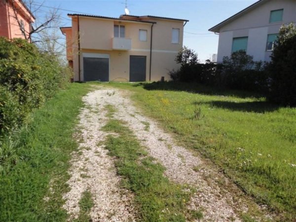 appartamento in vendita a San Costanzo