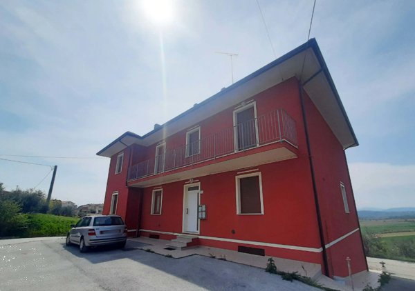 appartamento in vendita a San Costanzo