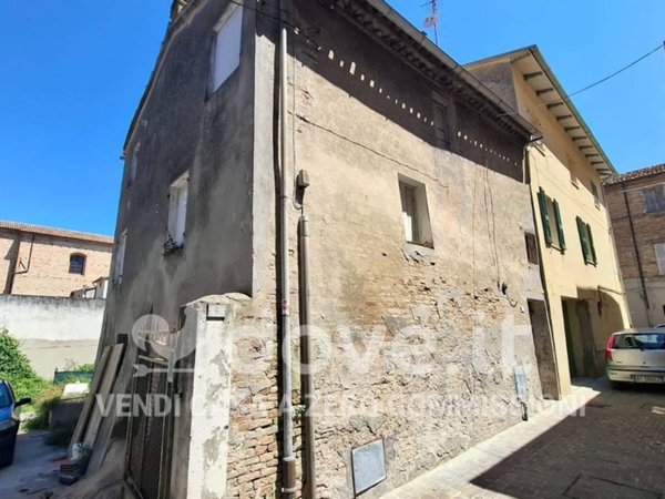 casa indipendente in vendita a San Costanzo