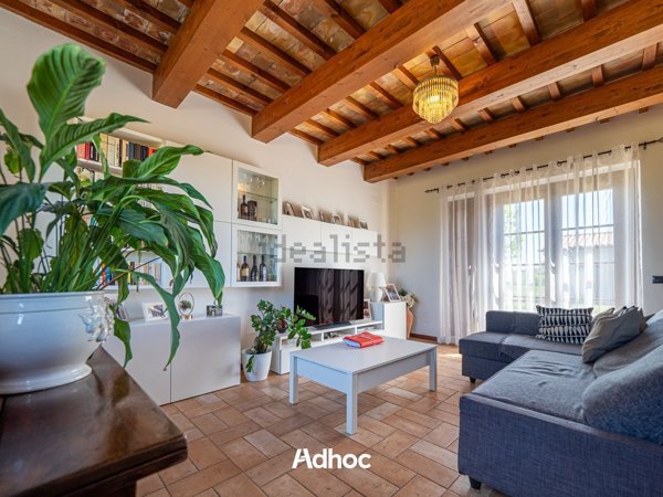casa indipendente in vendita a San Costanzo