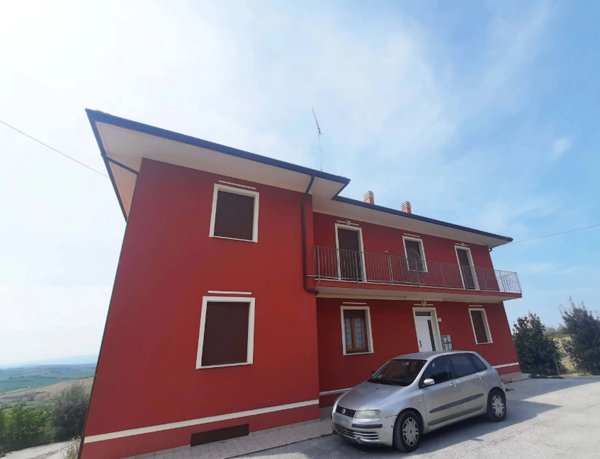 appartamento in vendita a San Costanzo
