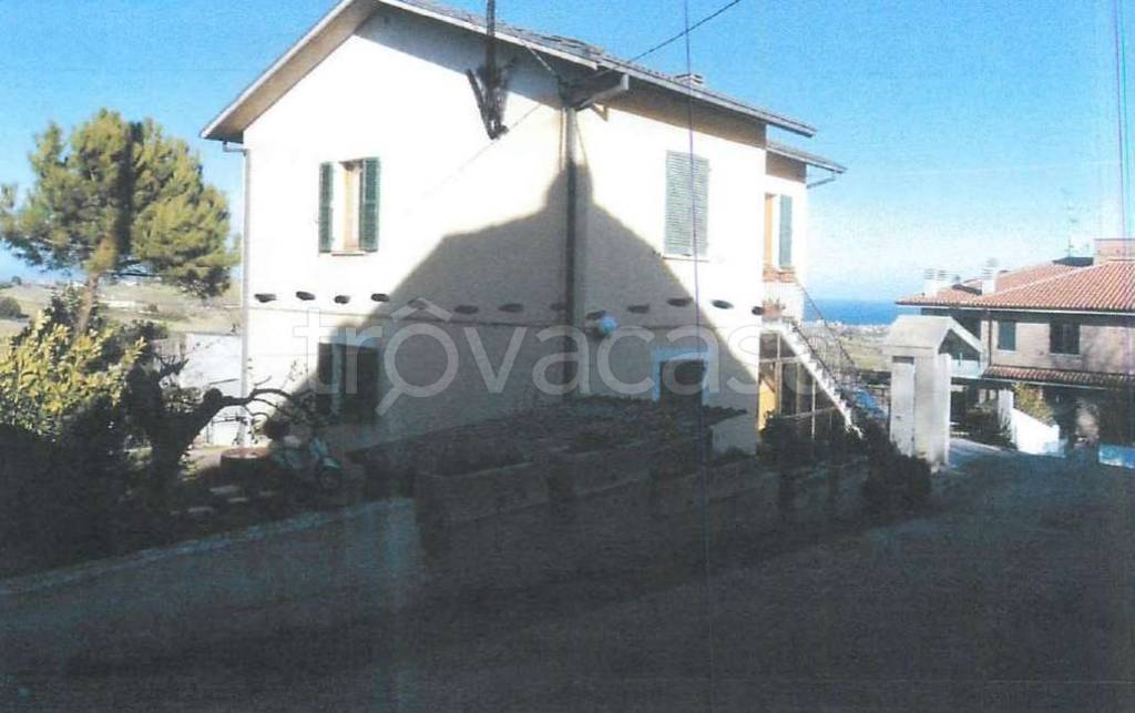 appartamento in vendita a San Costanzo