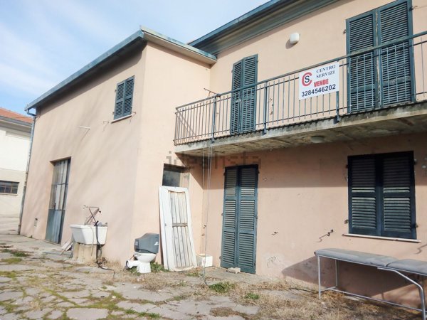 casa indipendente in vendita a San Costanzo