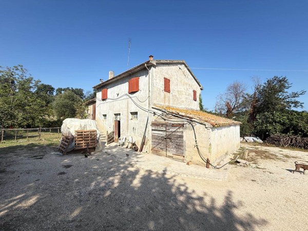 appartamento in vendita a San Costanzo