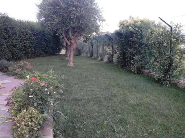 casa indipendente in vendita a San Costanzo