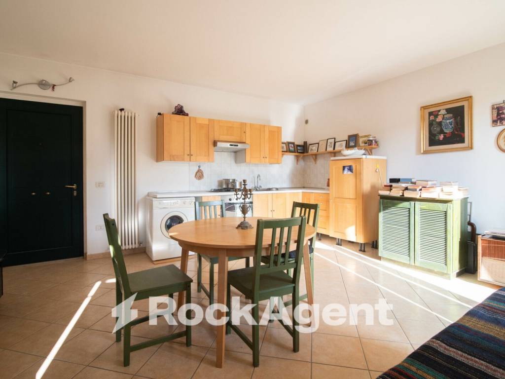 appartamento in vendita a San Costanzo