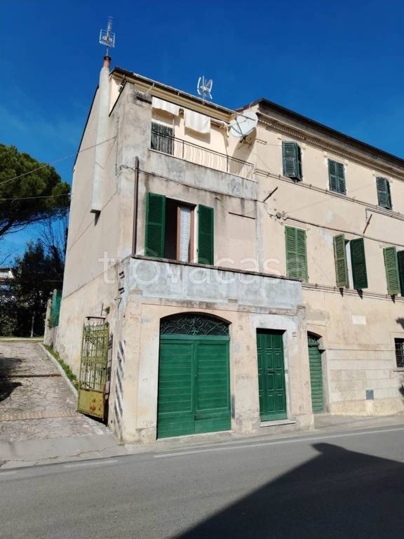 appartamento in vendita a San Costanzo