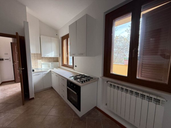 appartamento in vendita a San Costanzo in zona Cerasa