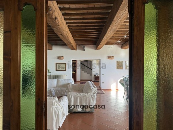 casa indipendente in vendita a San Costanzo