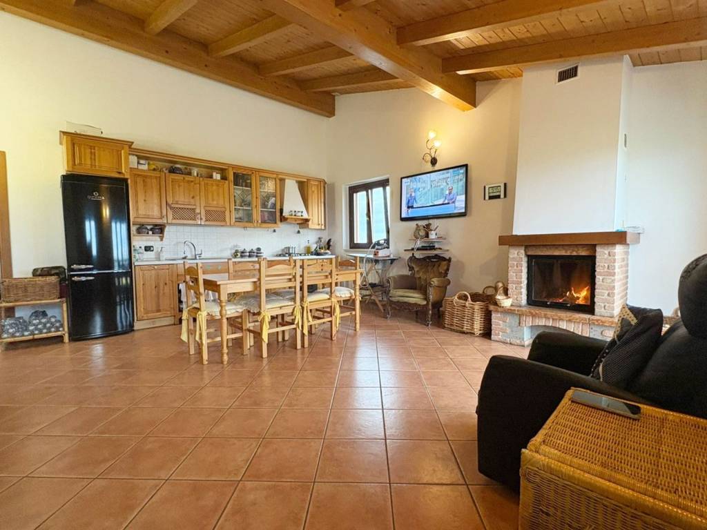 appartamento in vendita a San Costanzo