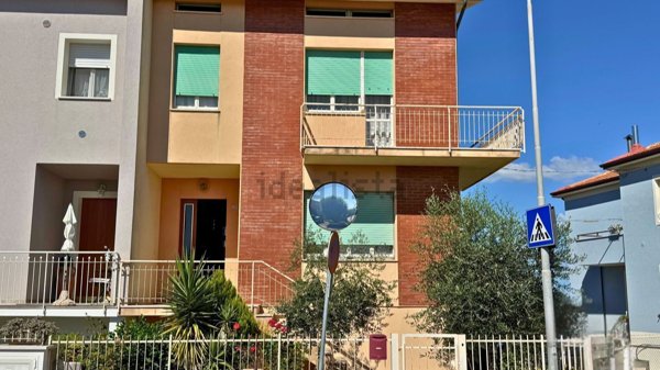 appartamento in vendita a San Costanzo