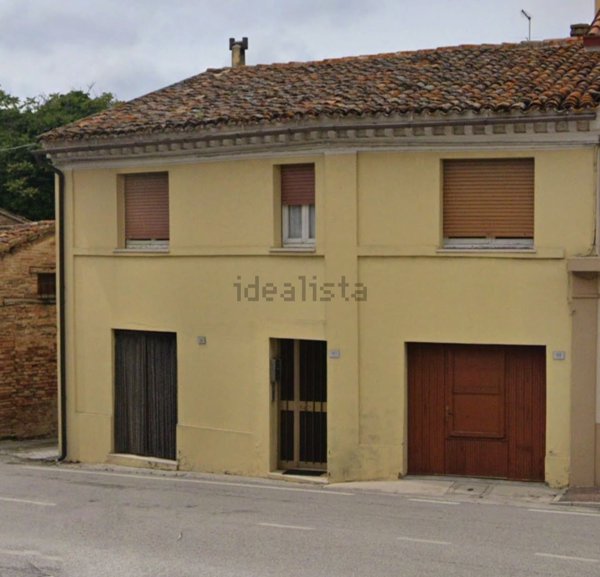 casa indipendente in vendita a San Costanzo in zona Cerasa