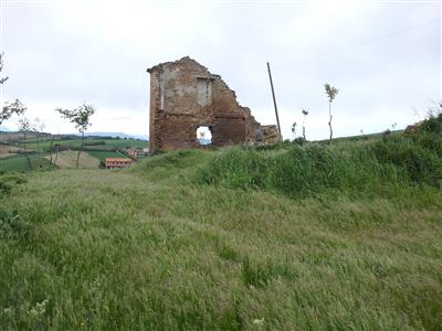 casale in vendita a San Costanzo
