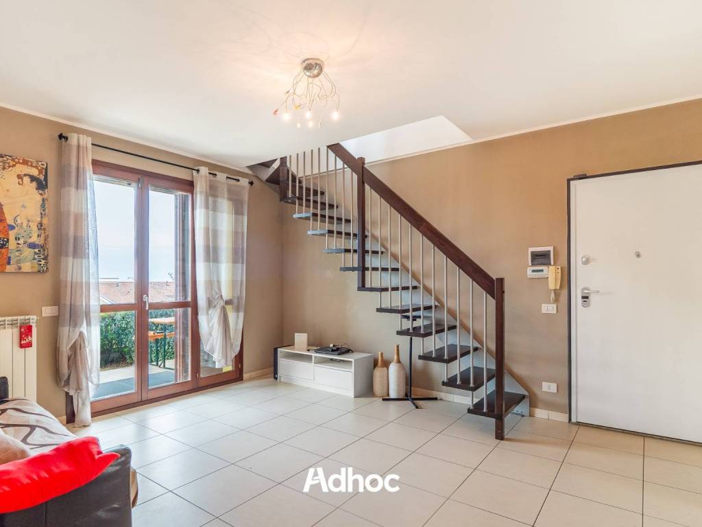 casa indipendente in vendita a San Costanzo