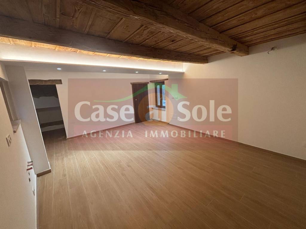 appartamento in vendita a San Costanzo in zona Cerasa