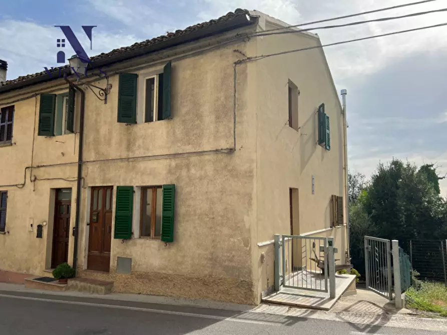 casa semindipendente in vendita a San Costanzo