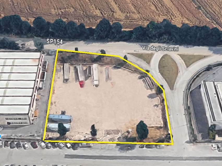 terreno edificabile in vendita a San Costanzo in zona Stacciola