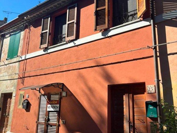 casa indipendente in vendita a San Costanzo