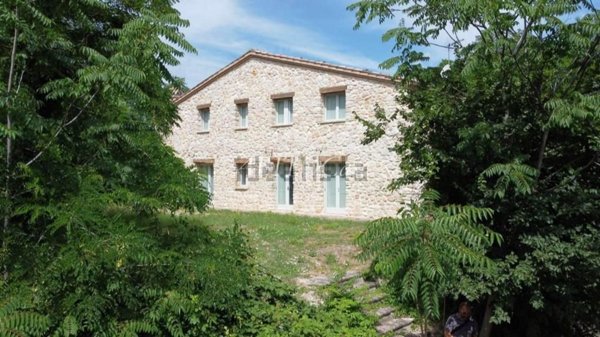 casa indipendente in vendita a San Lorenzo in Campo