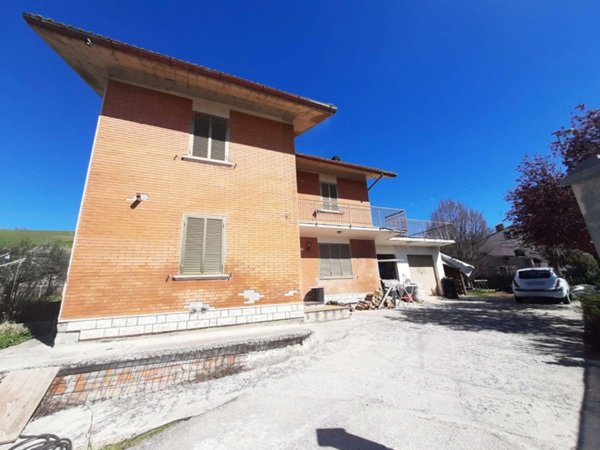 appartamento in vendita a San Lorenzo in Campo in zona San Vito sul Cesano
