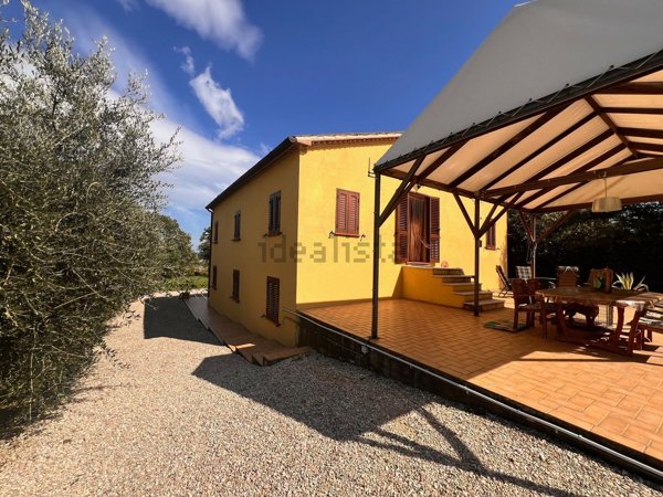 casa indipendente in vendita a San Lorenzo in Campo in zona Montalfoglio