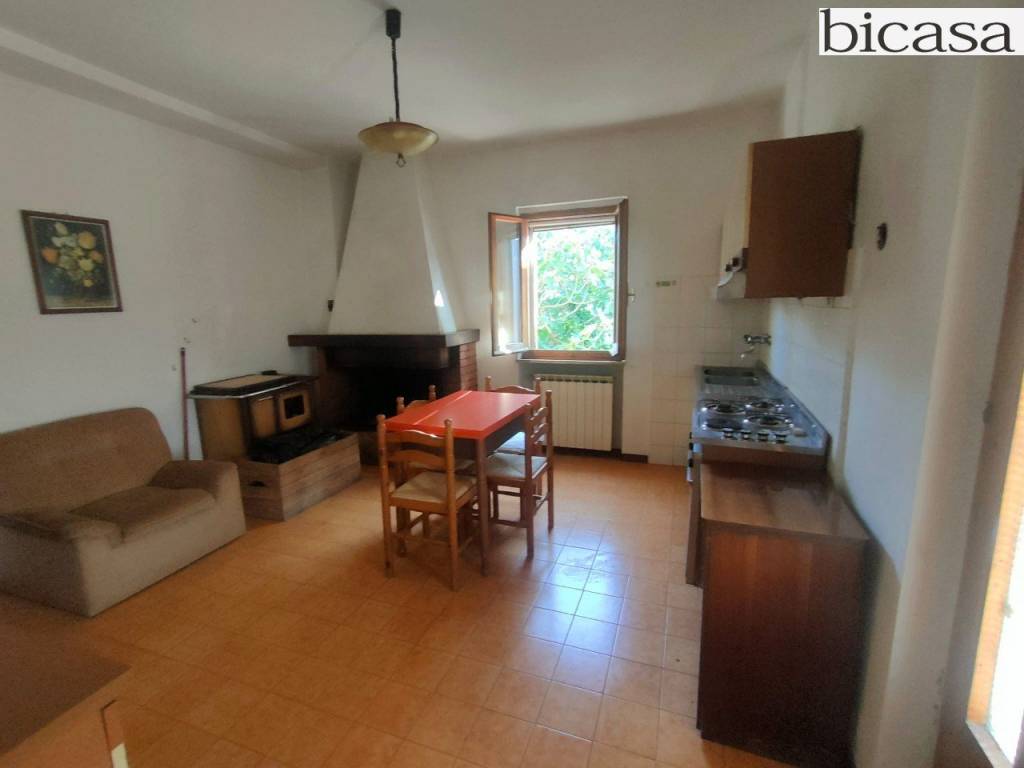 casa indipendente in vendita a San Lorenzo in Campo in zona Montalfoglio