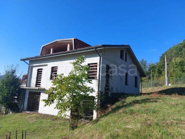 casa indipendente in vendita a Sant'Angelo in Vado