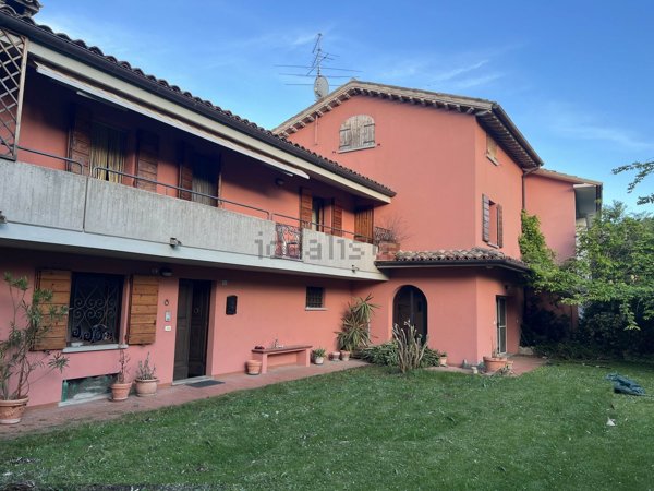 casa indipendente in vendita a Sant'Angelo in Vado