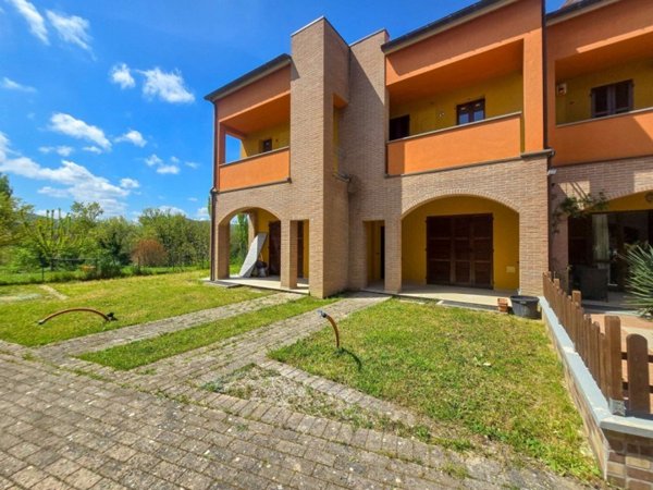 casa indipendente in vendita a Sant'Angelo in Vado