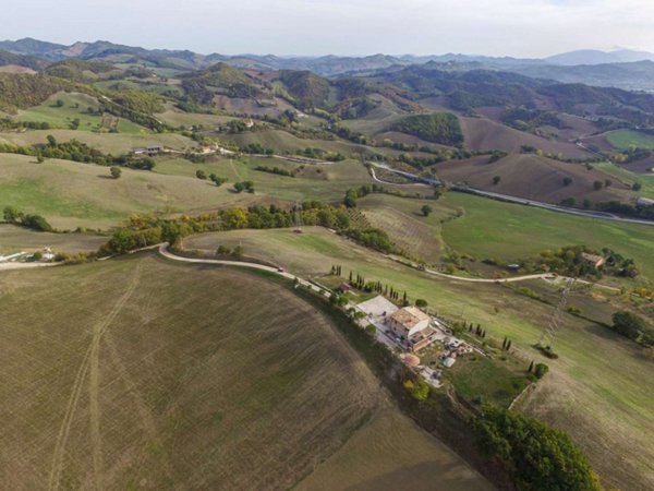 terreno edificabile in vendita a Sant'Angelo in Vado
