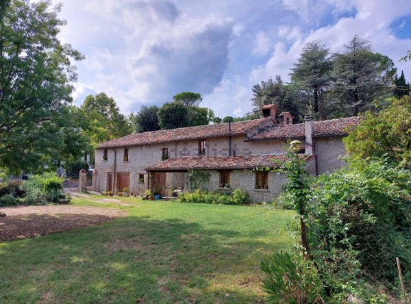 casale in vendita a Sant'Angelo in Vado