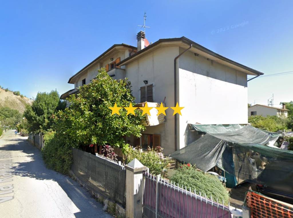 casa indipendente in vendita a Sant'Angelo in Vado
