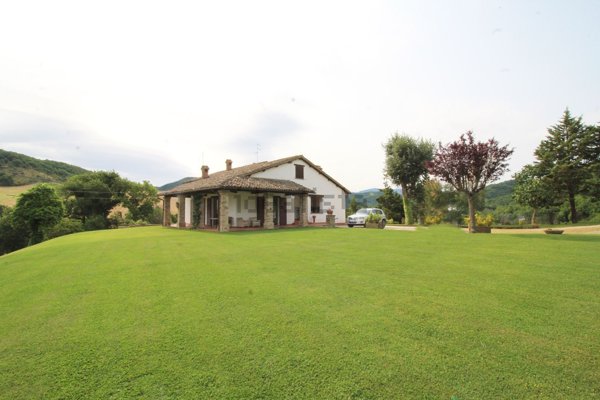 casa indipendente in vendita a Sant'Angelo in Vado