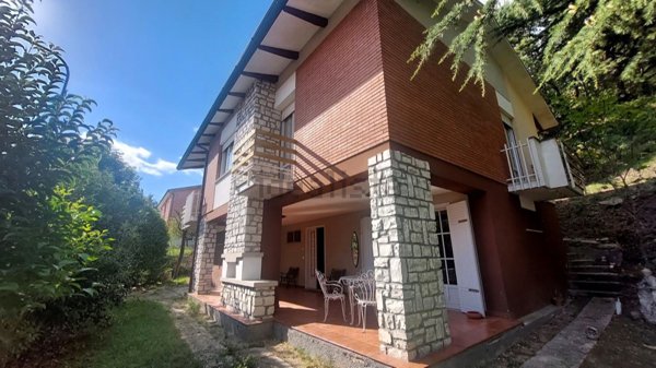 casa indipendente in vendita a Sant'Angelo in Vado