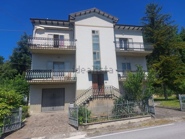 casa indipendente in vendita a Sant'Angelo in Vado